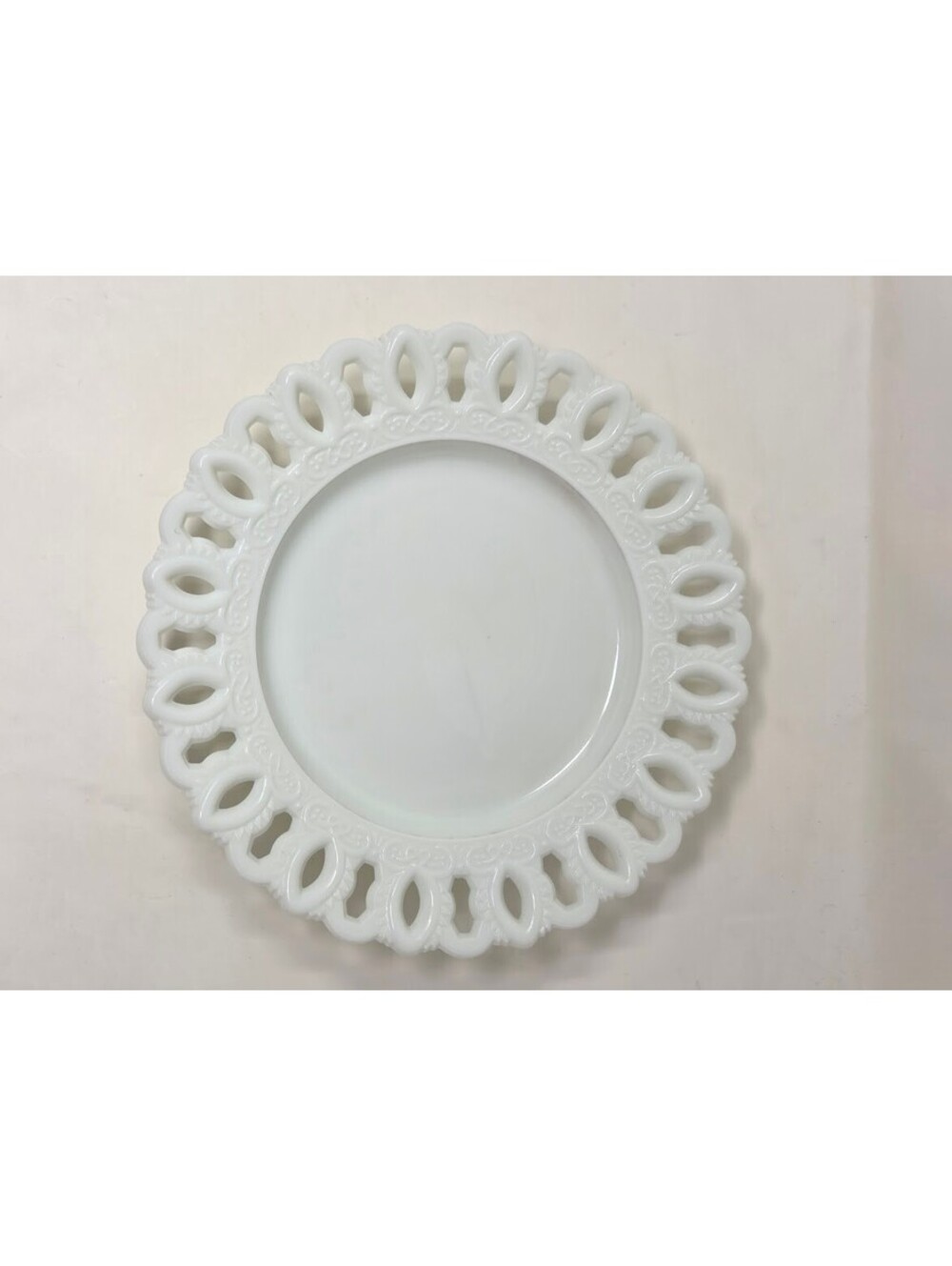 White Milk Glass Openwork Edge Serving Plate Round 9.5 Inch Scalloped Rim